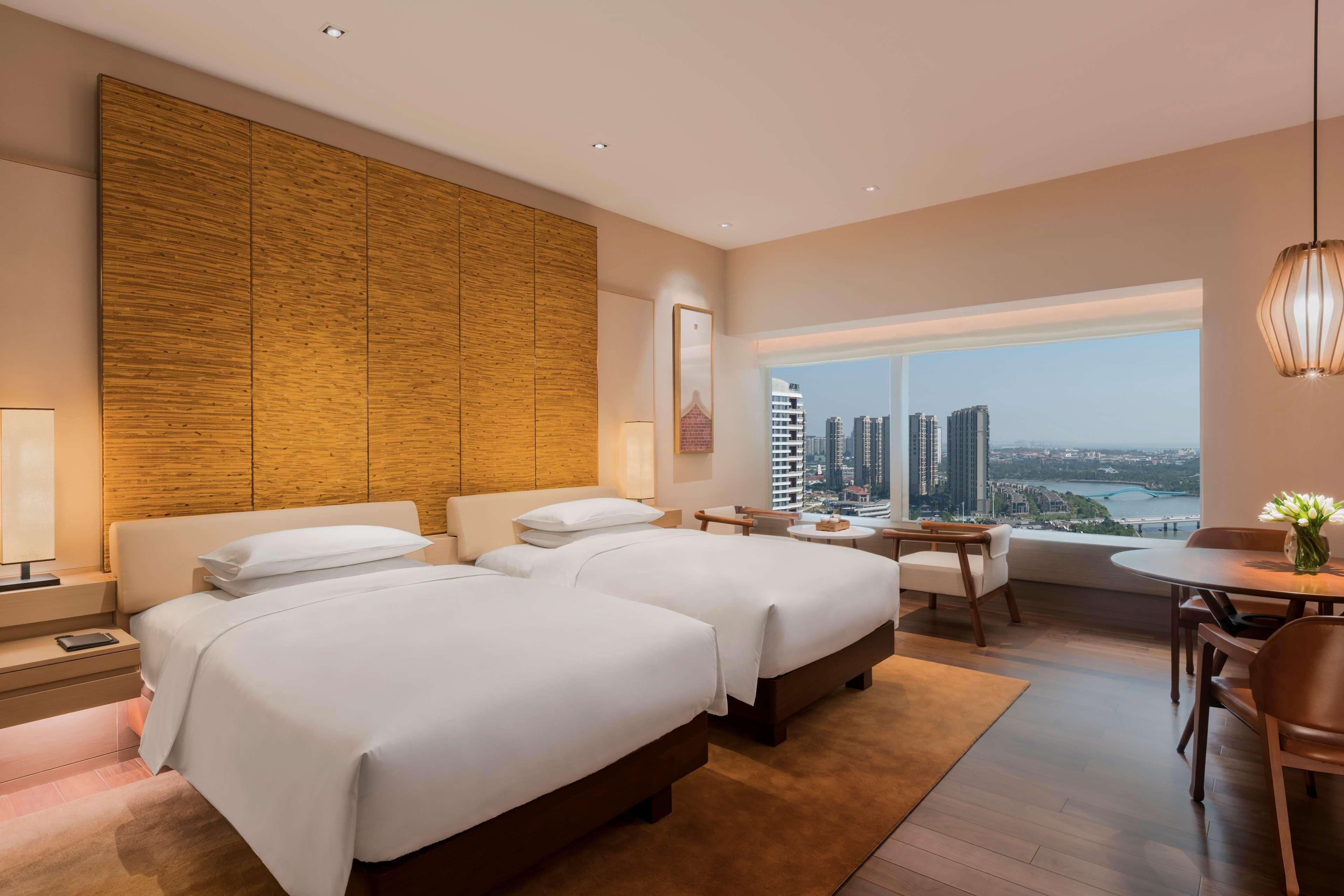 Hyatt Regency Xiamen Wuyuanwan Hotel Exterior photo